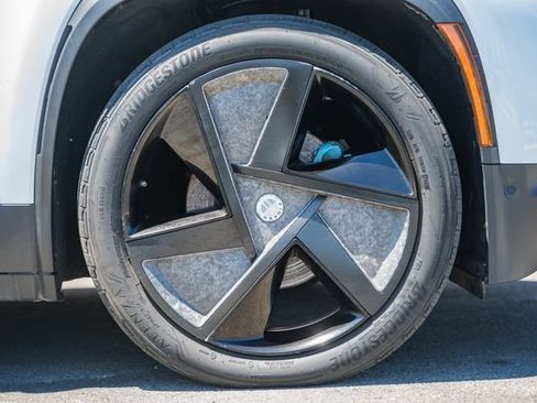 Used 2023 Fisker Ocean Extreme AWD/4WD image 17