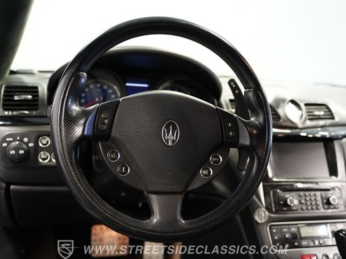 Used 2010 Maserati GranTurismo S image 39