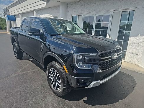 Used 2025 Ford Ranger Lariat AWD/4WD image 2