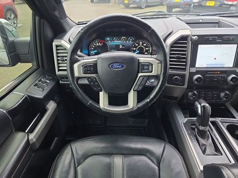 Used 2019 Ford F150 Platinum image 18