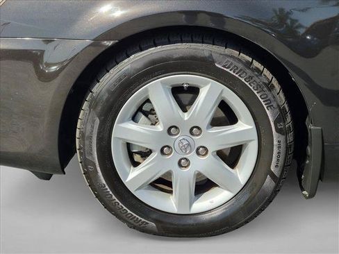 Used 2009 Toyota Avalon XL FWD image 19