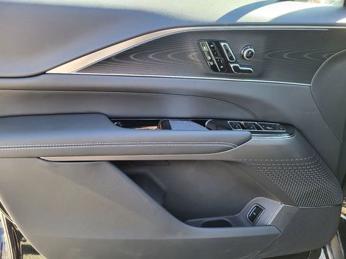 New 2026 Cadillac Lyriq Luxury image 17