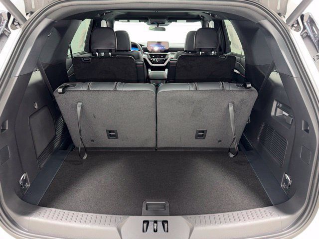 New 2026 Ford Explorer ST-Line AWD/4WD image 37