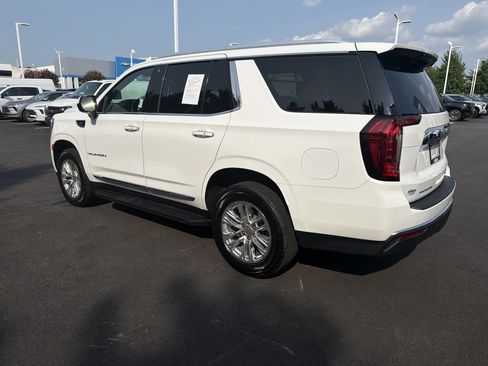 Used 2021 GMC Yukon SLT AWD/4WD image 8