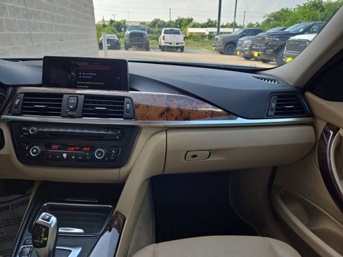 Used 2014 BMW 328i Sedan RWD image 22
