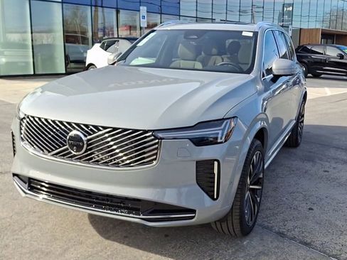 New 2026 Volvo XC90 B6 Plus w/ Protection Package Premier image 4