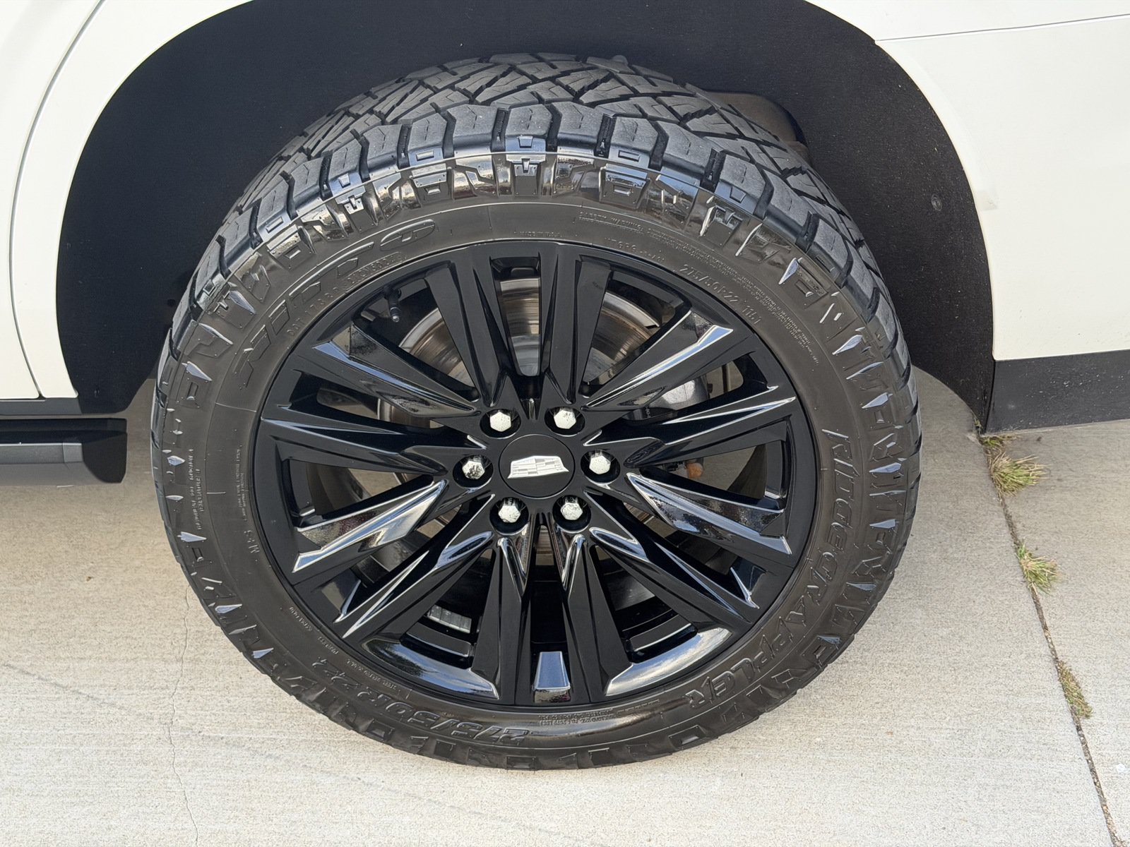 Used 2021 Cadillac Escalade Sport Platinum AWD/4WD image 12