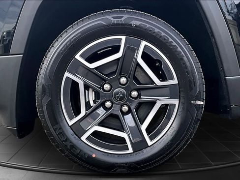 New 2026 Jeep Cherokee Limited image 8