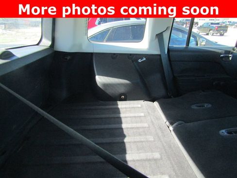 Used 2015 Jeep Patriot Sport FWD image 13