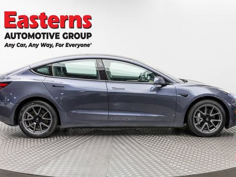 Used 2023 Tesla Model 3 Standard Range RWD image 4