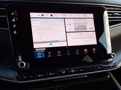 Used 2024 Jeep Wagoneer Series II w/ Flexible Seating Group image 11