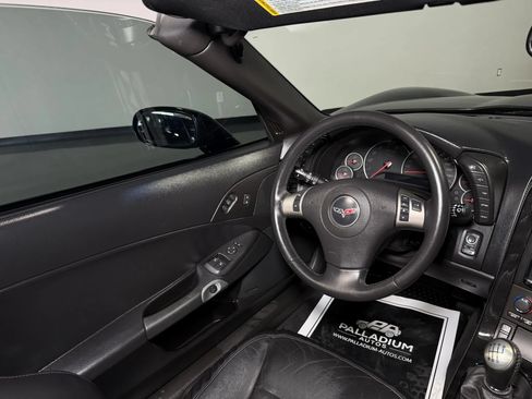 Used 2009 Chevrolet Corvette Convertible w/ Preferred Equipment Group RWD image 30