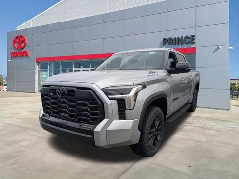 New 2026 Toyota Tundra Limited AWD/4WD image 8
