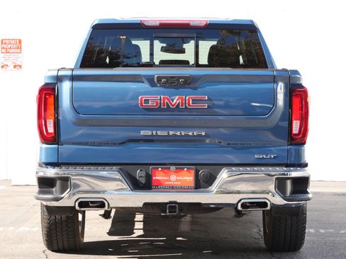 Used 2024 GMC Sierra 1500 SLT w/ SLT Premium Package AWD/4WD image 8