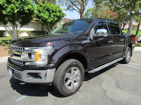 Used 2018 Ford F150 XLT w/ Equipment Group 302A Luxury image 1