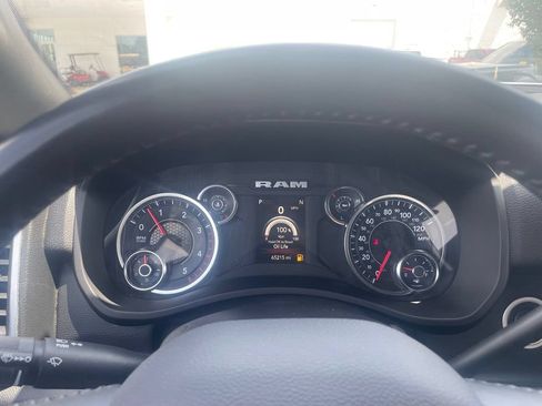 Used 2024 RAM 2500 Big Horn AWD/4WD image 14