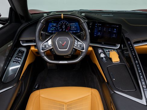 Used 2024 Chevrolet Corvette Z06 w/ Z07 Performance Package RWD image 23