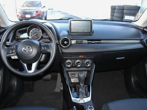 Used 2018 Toyota Yaris iA image 29