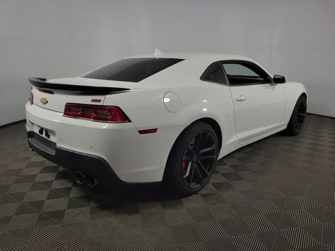 Used 2015 Chevrolet Camaro SS w/ SS Performance Package RWD image 9