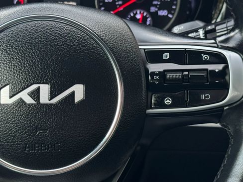 Used 2022 Kia K5 GT-Line FWD image 34