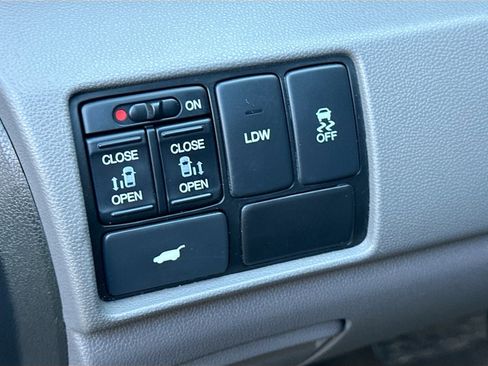 Used 2015 Honda Odyssey EX-L image 10