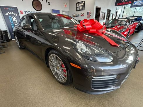Used 2016 Porsche Panamera GTS AWD/4WD image 14