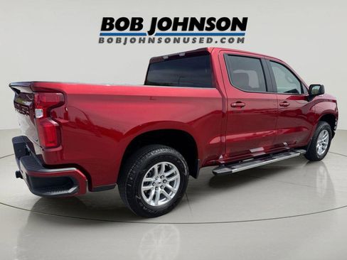 Used 2021 Chevrolet Silverado 1500 RST w/ Z71 Off-Road Package AWD/4WD image 2