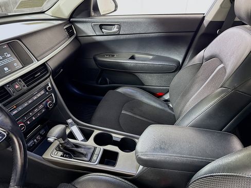 Used 2019 Kia Optima S w/ S Panoramic Sunroof Package image 24