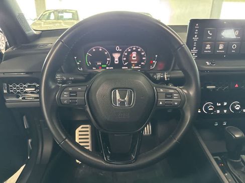 Used 2024 Honda Accord Sport image 14