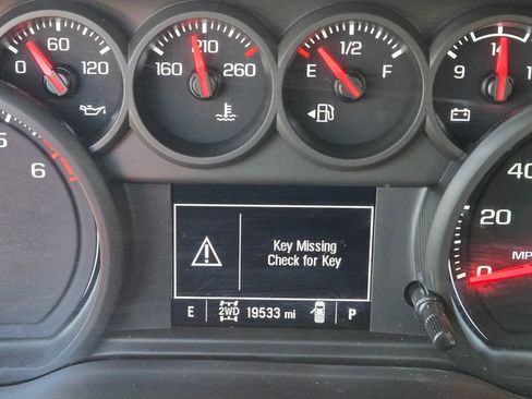 Used 2024 GMC Sierra 1500 Pro AWD/4WD image 22