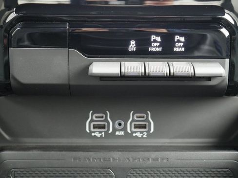 Used 2025 RAM 1500 Big Horn image 24