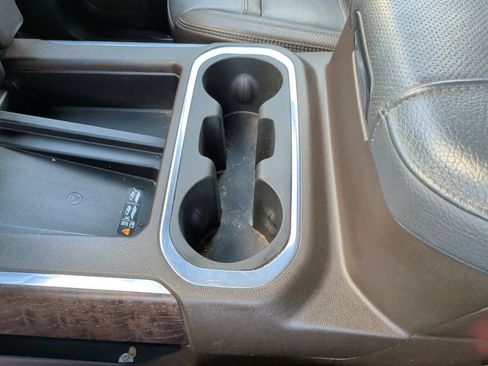 Used 2023 GMC Sierra 2500 Denali w/ Denali Ultimate Package image 35