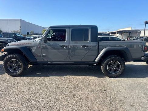 Used 2022 Jeep Gladiator Rubicon AWD/4WD image 8
