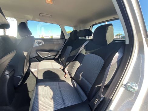 Used 2025 Kia Soul LX w/ LX Technology Package image 25