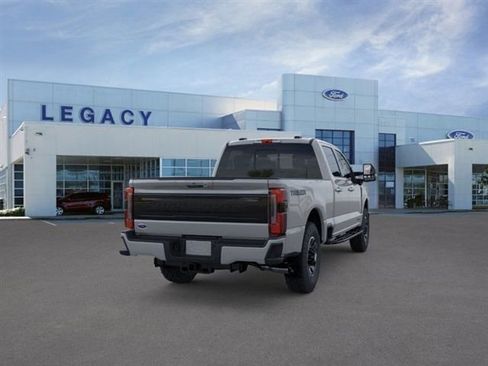 Used 2026 Ford F250 Platinum AWD/4WD image 7