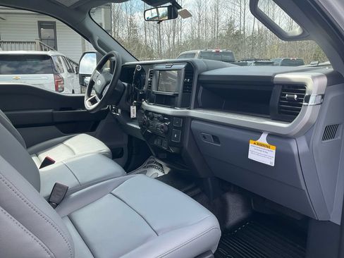New 2026 Ford F250 XL AWD/4WD image 11