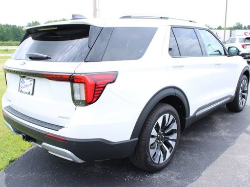 New 2026 Ford Explorer Platinum w/ LUX Leather Package AWD/4WD image 18