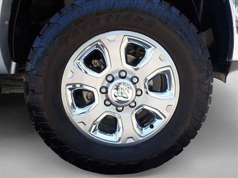 Used 2016 RAM 2500 Laramie w/ Convenience Group AWD/4WD image 7