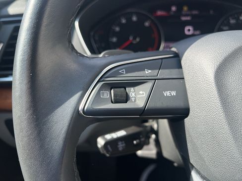 Used 2023 Audi Q5 2.0T Premium w/ Convenience Package AWD/4WD image 19