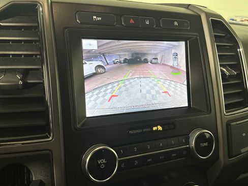 Certified 2020 Ford Expedition XLT RWD image 30