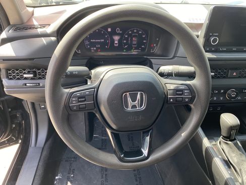 Used 2023 Honda Accord EX image 21
