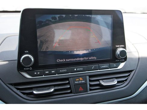 Used 2020 Nissan Altima 2.5 SR w/ Premium Package FWD image 24