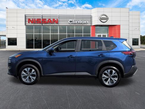 Used 2023 Nissan Rogue SV AWD/4WD image 6