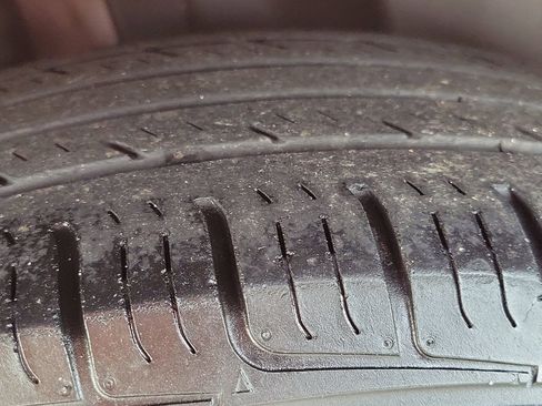 Certified 2022 Dodge Charger SXT w/ Leather Interior Group image 22