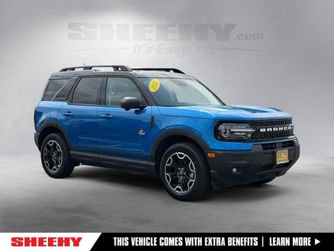 Certified 2025 Ford Bronco Sport Outer Banks w/ Outer Banks Tech Package+ AWD/4WD image 1