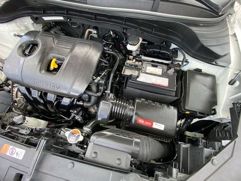 Used 2022 Kia Soul LX w/ Technology Package FWD image 30