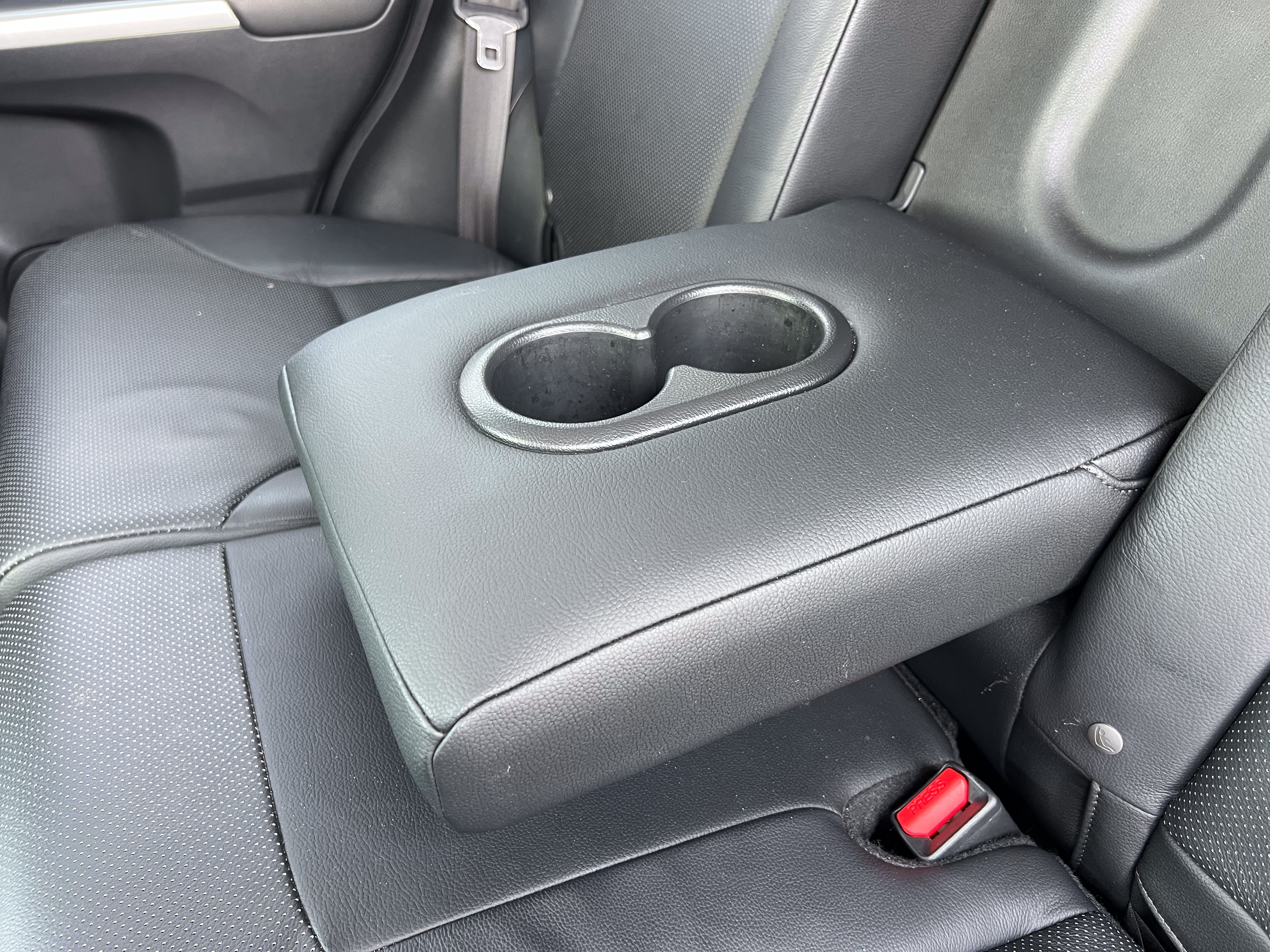 Used 2015 Honda CR-V Touring image 31