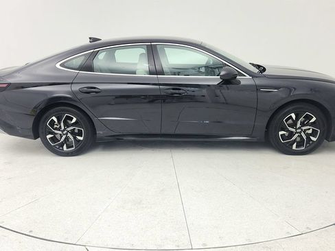 Used 2025 Hyundai Sonata SEL FWD image 8
