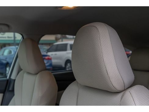 Used 2018 Subaru Impreza 2.0i image 17