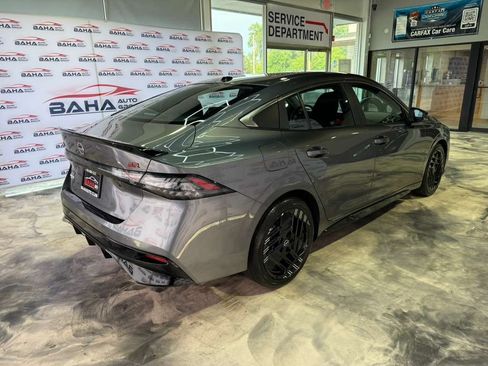 Used 2026 Nissan Sentra SR w/ Floor Mat Package FWD image 6